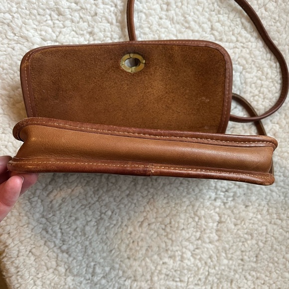 Coach NYC vintage crossbody - Picture 5 of 7